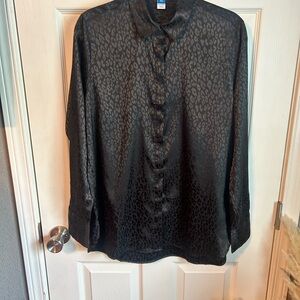 Old Navy Black Satin Leopard Jacquard Shirt